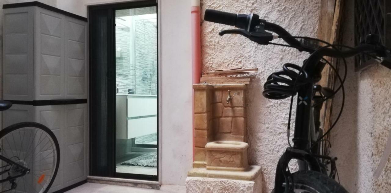 The Ladybug Holiday House - Locazione Turistica Villa Сиракуза Екстериор снимка